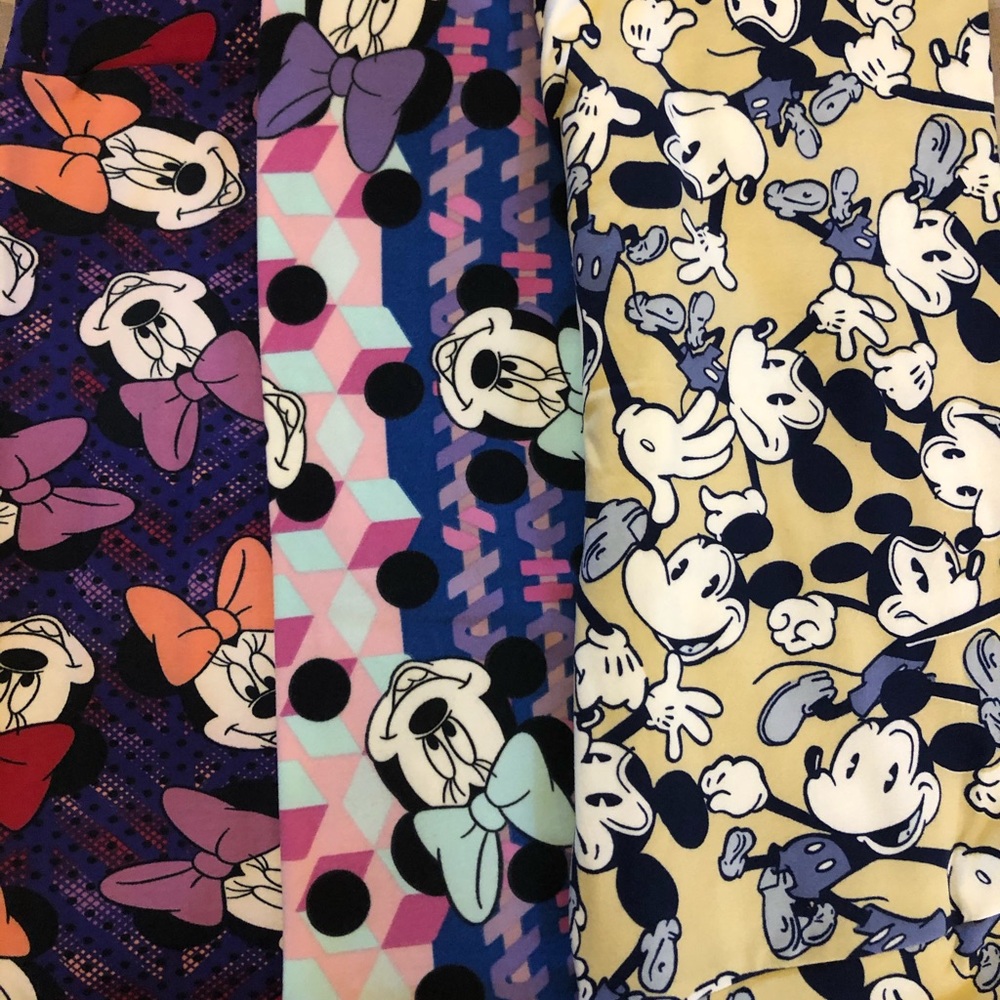 Disney LulaRoe! Save w/ a bundle!